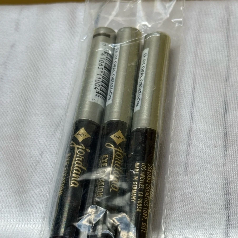 Jordana Eye Fixation Eye Shadow